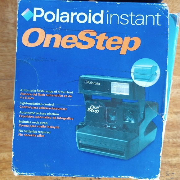 Polaroid instant camera 600series like new - Picture 3 of 7